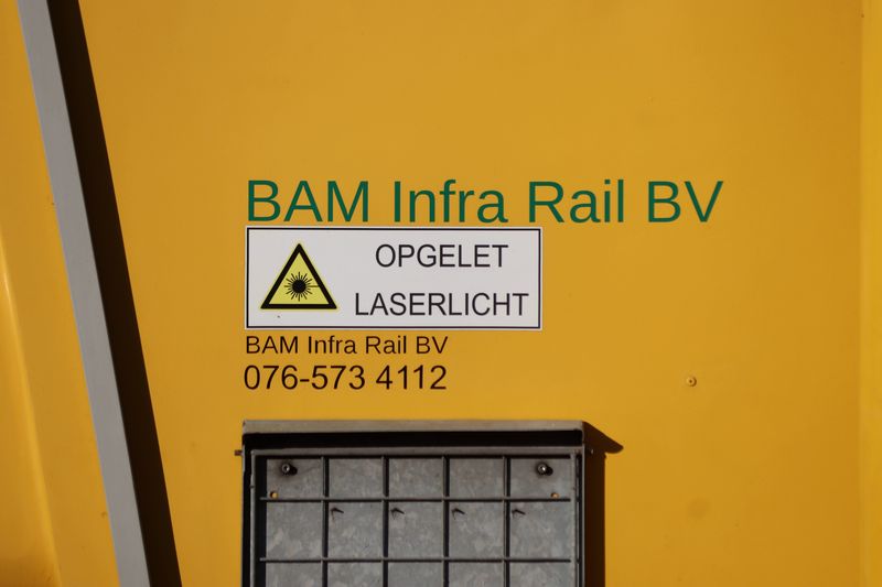 BAM Stopmachine met het fabrieksnummer 1214 en het UIC-nummer 99 84 942 8 702-7.